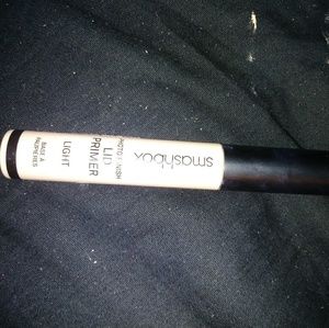 Smashbox Concealer Light